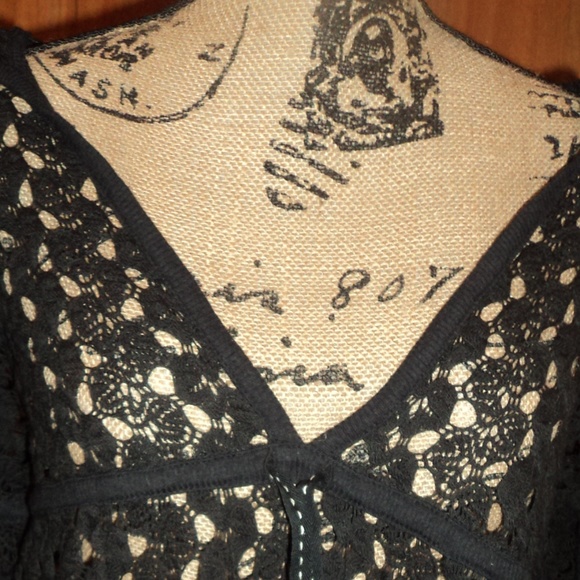 Sweater - Picture 2 of 6